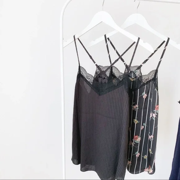 BLACK SCALLOP LACE CAMI - PINSTRIPE FLOARAL - Picture 4 of 7